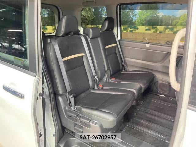 Nissan SERENA 2023-05 284306-15