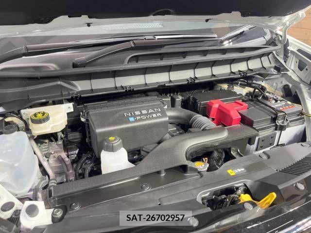 Nissan SERENA 2023-05 284306-13