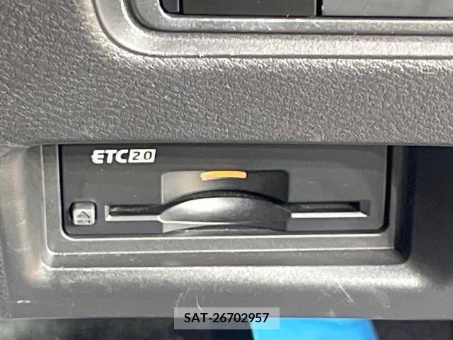 Nissan SERENA 2023-05 284306-9