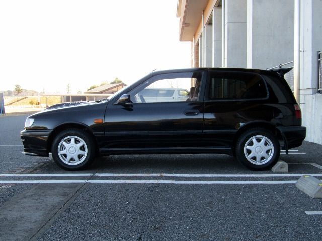 Nissan PULSAR 1990-12 1806-7