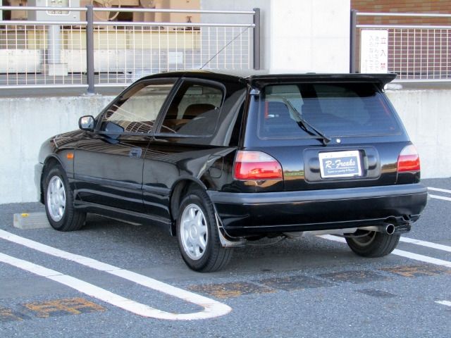 Nissan PULSAR 1990-12 1806-1