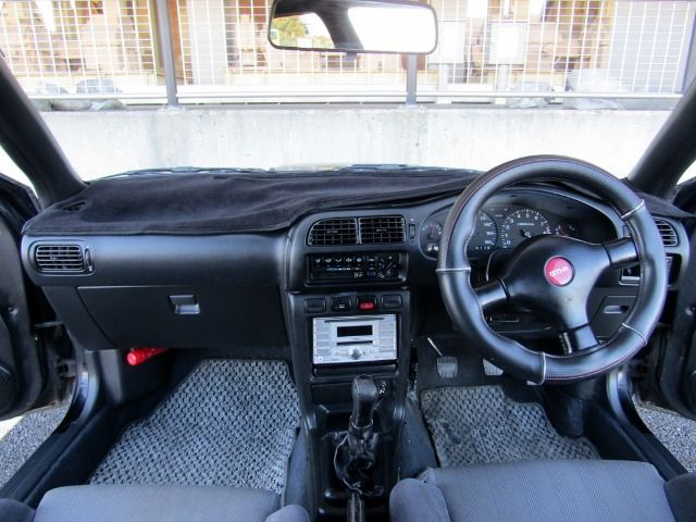 Nissan PULSAR 1990-12 1806-8