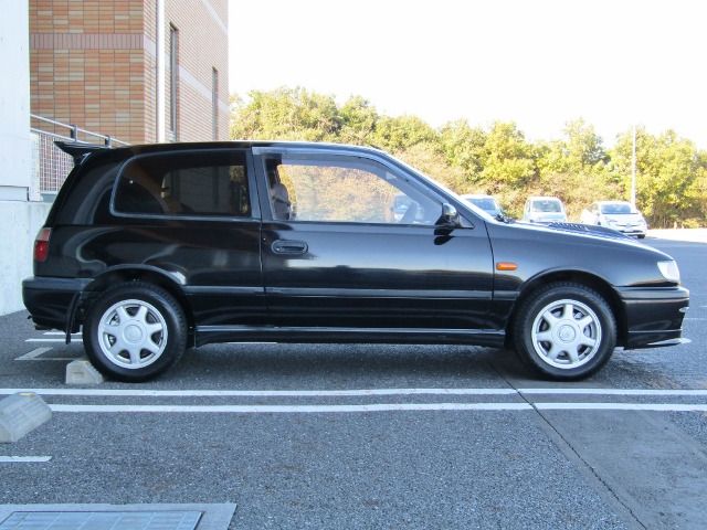 Nissan PULSAR 1990-12 1806-6