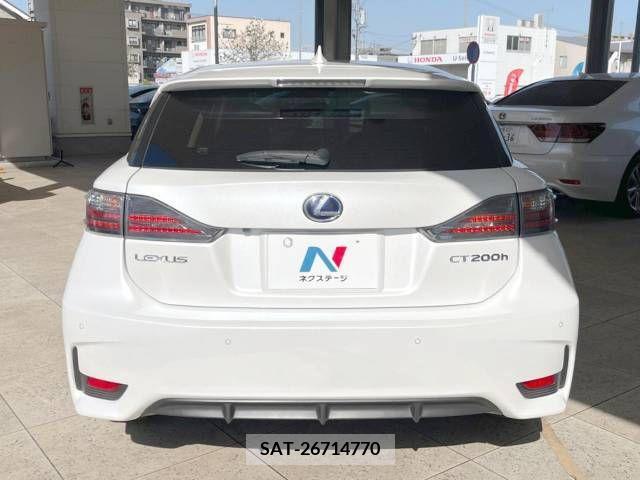 Lexus CT 2015-12 245060-15