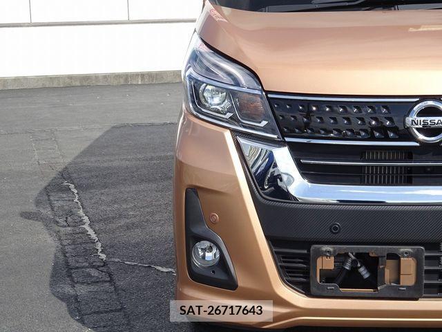 Nissan DAYZ ROOX 2019-10 296211-8