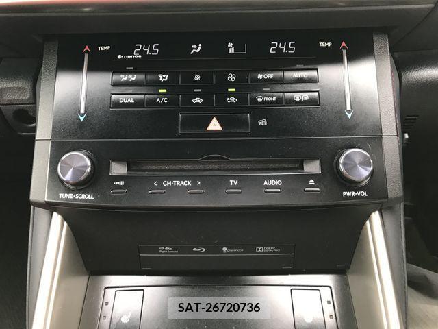 Lexus IS 2014-01 240303-16