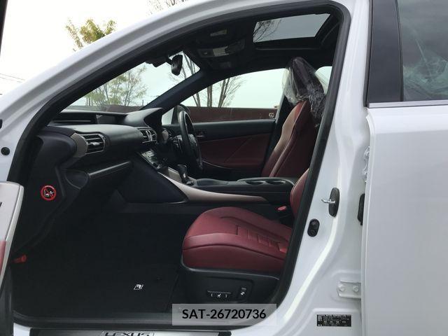 Lexus IS 2014-01 240303-18