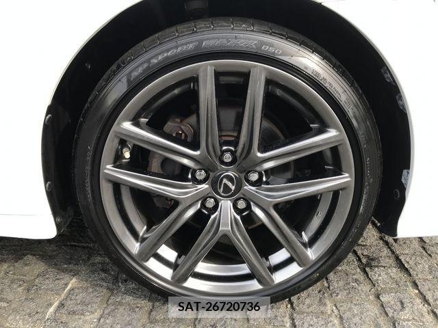Lexus IS 2014-01 240303-7