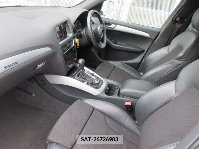 Audi Q5 2010-02 200768-4