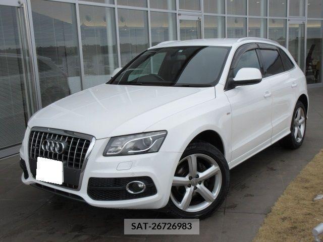 Audi Q5 2010-02 200768-0
