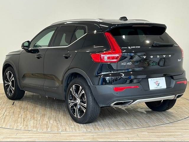 Volvo XC40 2019-03 181137-14