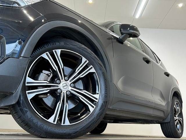 Volvo XC40 2019-03 181137-17