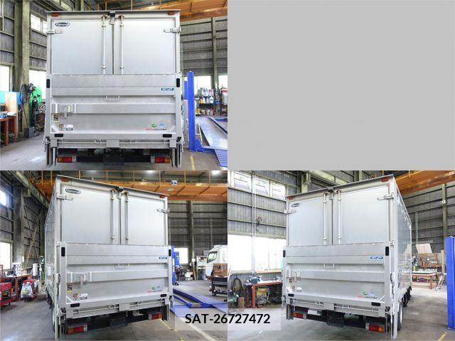 Hino DUTRO 2013-09 320424-6