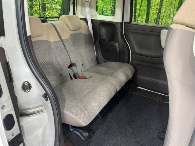 Honda N BOX 2023-03 180581-9