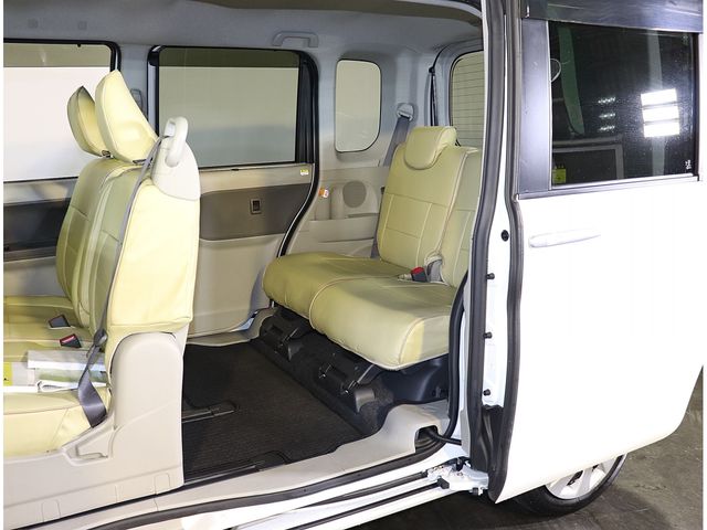 Daihatsu TANTO 2016-08 24327-12