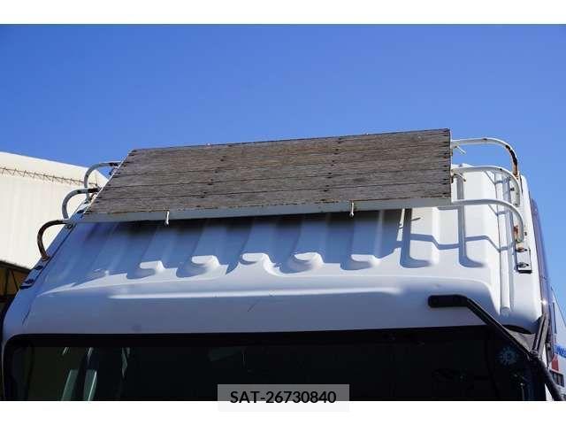 Isuzu FORWARD 2019-08 215740-14