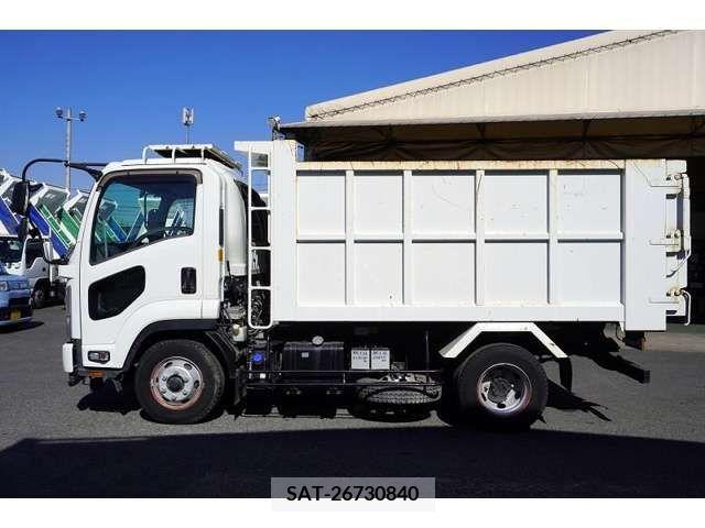 Isuzu FORWARD 2019-08 215740-2