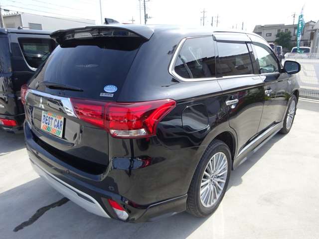 Mitsubishi OUTLANDER PHEV 2018-08 19329-7
