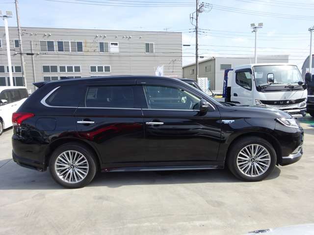 Mitsubishi OUTLANDER PHEV 2018-08 19329-12