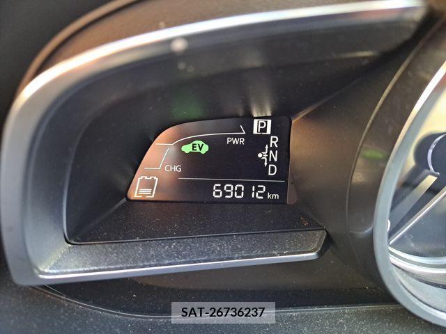 Mazda AXELA HYBRID 2016-07 235506-9