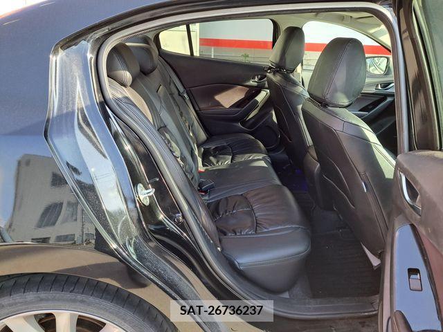 Mazda AXELA HYBRID 2016-07 235506-12