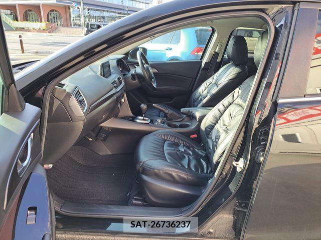 Mazda AXELA HYBRID 2016-07 235506-15