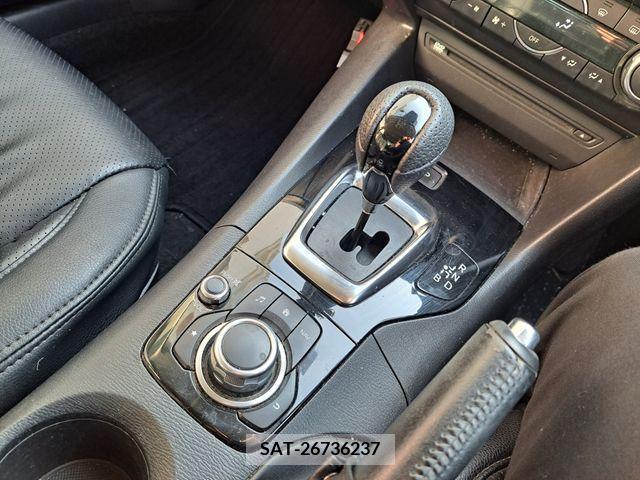 Mazda AXELA HYBRID 2016-07 235506-10