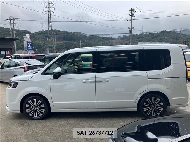 Honda e 2023-08 222664-8