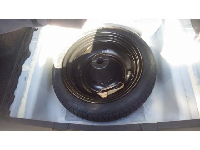 Toyota COROLLA AXIO 2017-11 183783-13