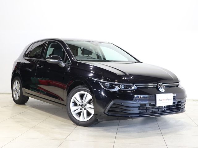 VolksWagen GOLF 2021-08 21174-3