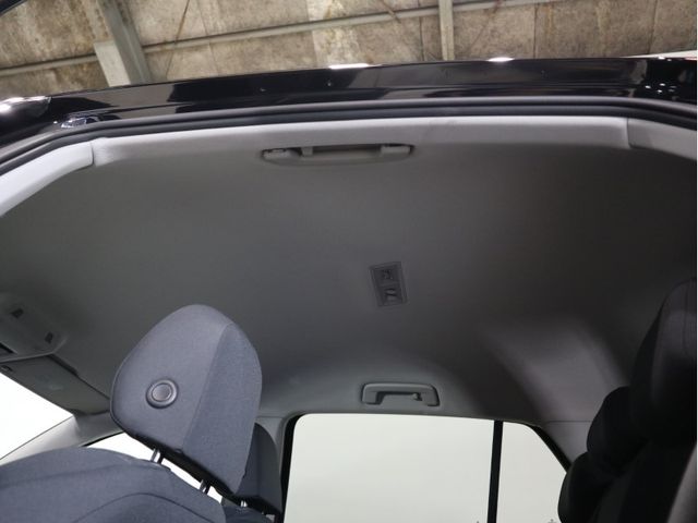 VolksWagen GOLF 2021-08 21174-21