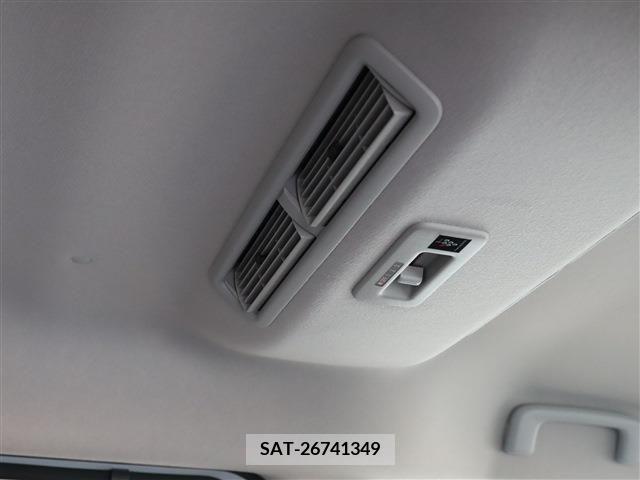 Mitsubishi DELICA MINI 2024-01 342995-15