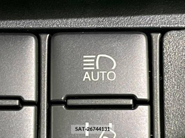 Toyota SIENTA 2016-11 234813-6