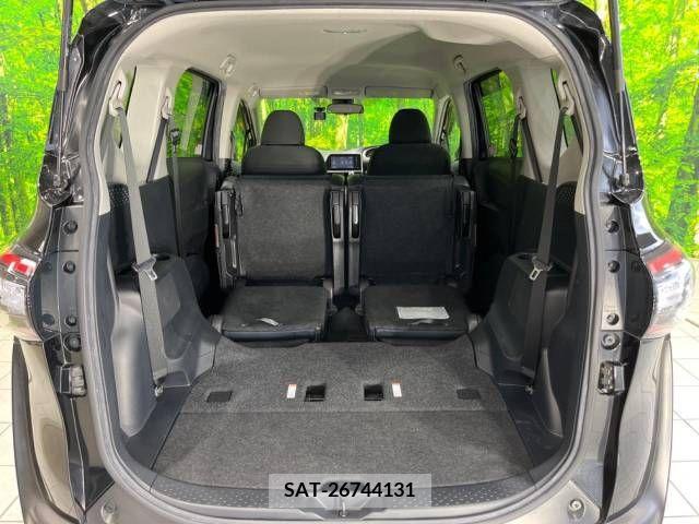 Toyota SIENTA 2016-11 234813-11