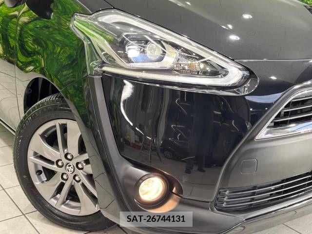 Toyota SIENTA 2016-11 234813-12