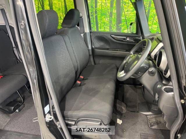 Honda N BOX CUSTOM 2016-02 279311-8