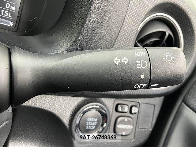 Toyota VITZ 2016-05 223263-7
