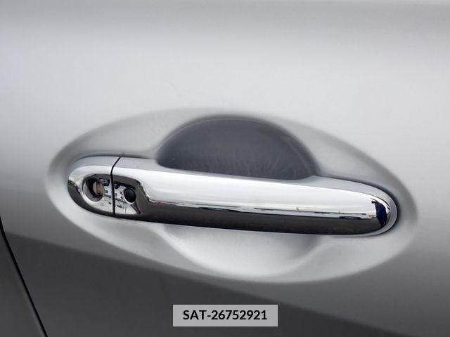 Nissan NOTE 2019-07 378713-11