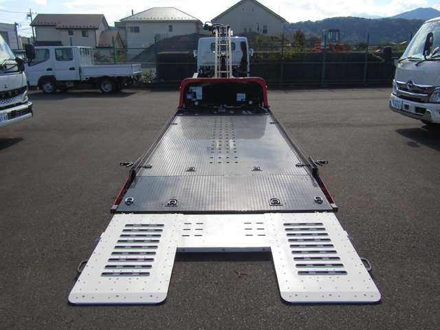 Mitsubishi CANTER 2023-05 27247-8