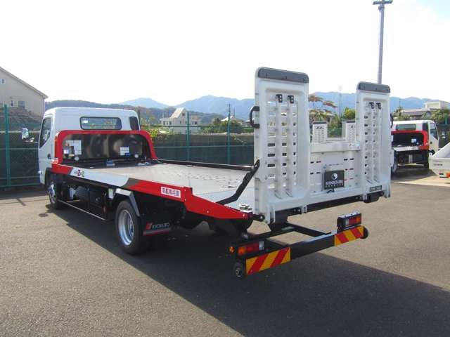 Mitsubishi CANTER 2023-05 27247-6
