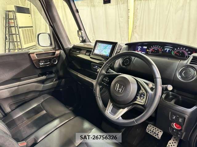 Honda N BOX CUSTOM 2018-08 278944-12