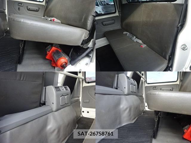 Hino DUTRO 2018-04 207169-11