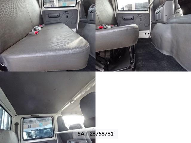 Hino DUTRO 2018-04 207169-15