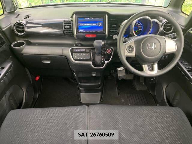 Honda N BOX CUSTOM 2015-05 213330-1