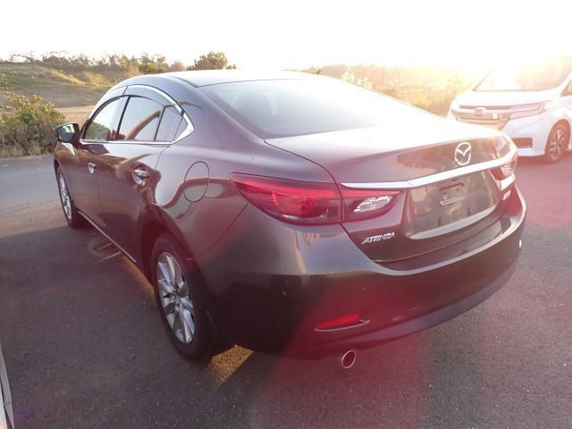 Mazda ATENZA 2016-10 13038-9