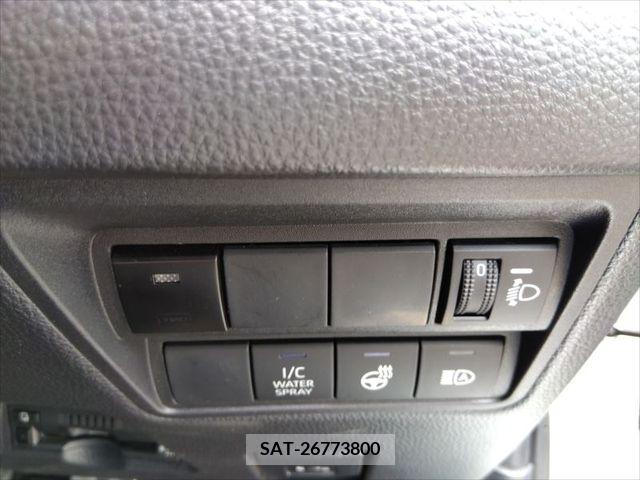 Toyota YARIS 2021-09 271163-15
