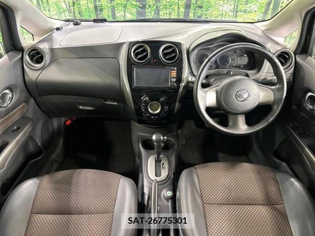 Nissan NOTE 2014-02 343504-1