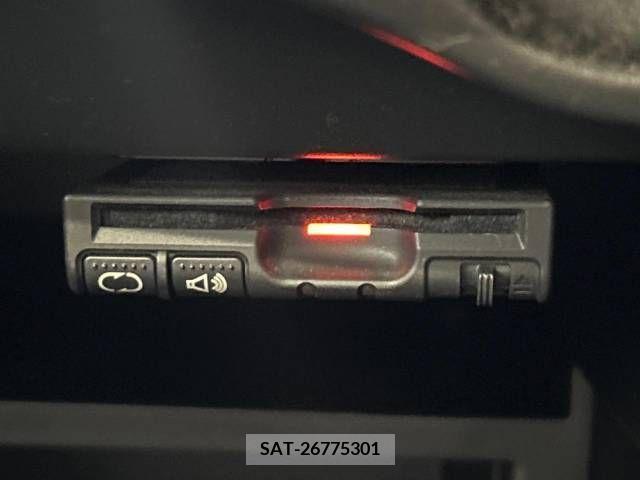 Nissan NOTE 2014-02 343504-6