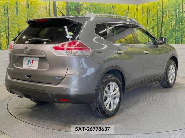 Nissan X-TRAIL 2016-06 212067-17