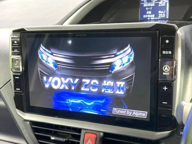 Toyota VOXY 2017-01 188832-2